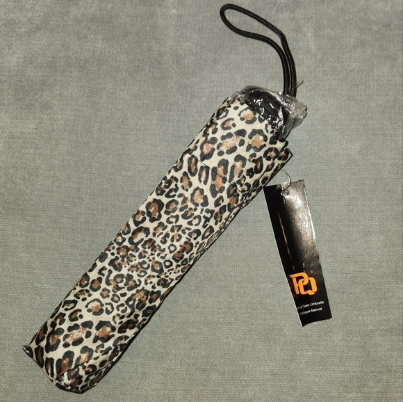 Parquet Umbella Leopard Print - Picture 1 of 4